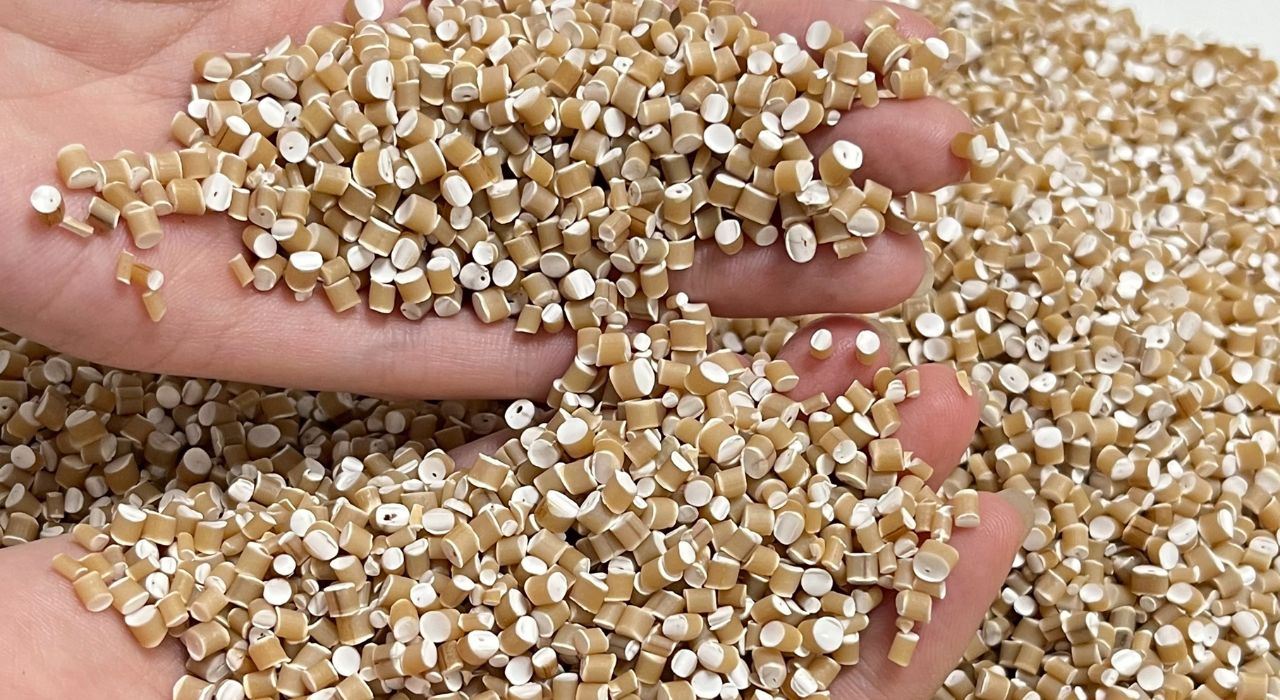 Carbon Credit: Empowering Businesses to Offset Emissions - Plant-based plastic